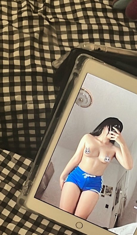 Обнаженная фотография утечки OnlyFans от Mamukamhom