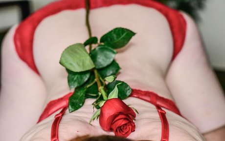 Naken lekkede OnlyFans-bilde av Cathyreisenwitz