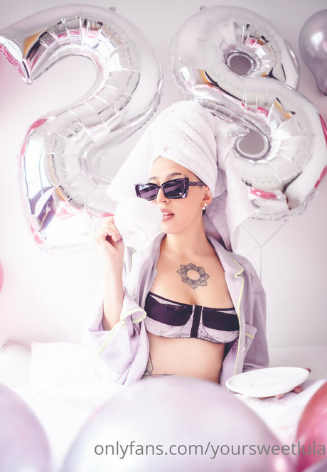 Hotsweetlola