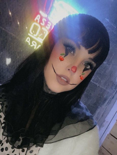 Naken lekkede OnlyFans-bilde av Fionafawn