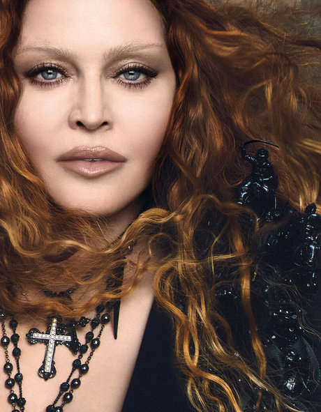 Nahá fotka uniklých OnlyFans od Madonna