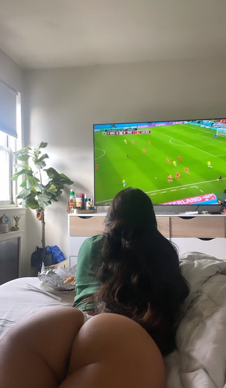 Alasti lekkinud OnlyFans-i pilt Annabel Dasilva