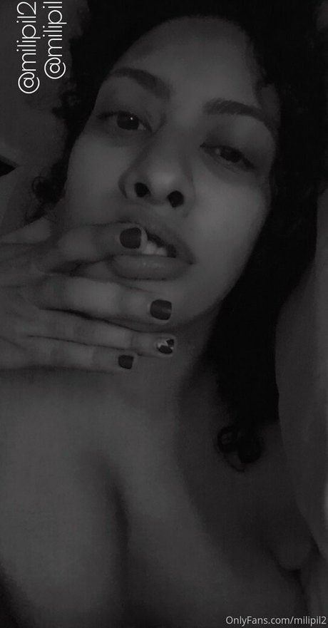 Naakte gelekte OnlyFans-foto van Milipil2