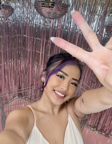 Kaliauniverse OnlyFans 유출 누드 사진