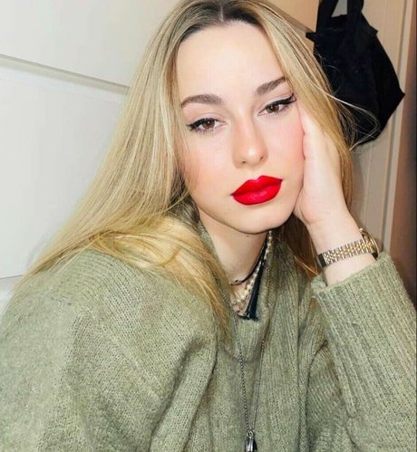 Elena Lagou