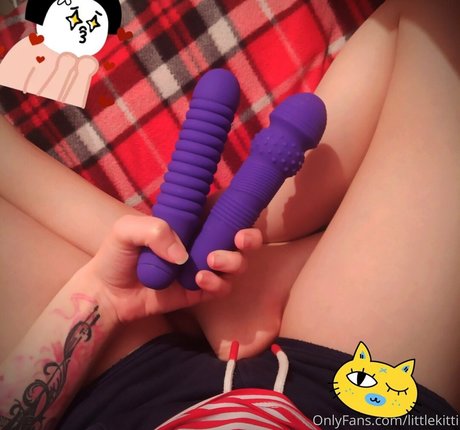 Nahá fotka uniklých OnlyFans od Littlekitti