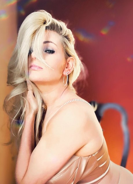 Nahá fotka uniklých OnlyFans od Ashelizxd