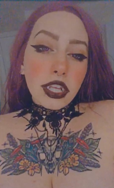 Nøgent lækket OnlyFans-billede af Nymphofstyx