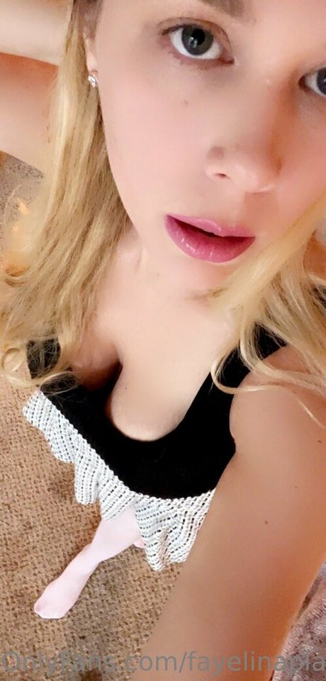Fayelinaplays