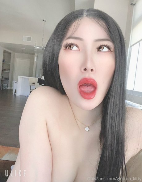 Обнаженная фотография утечки OnlyFans от Ohyeahevie