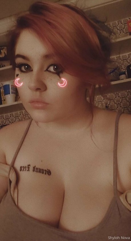 Nahá fotka uniklých OnlyFans od Shylohnova