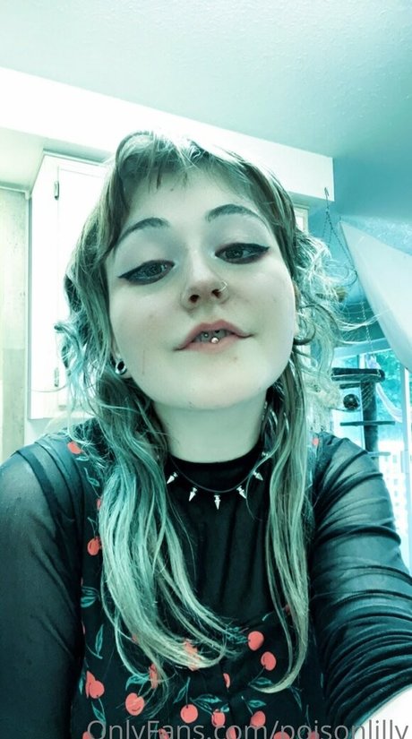 Poisonlilly