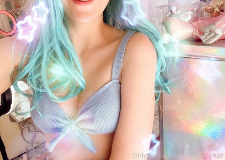 Bambibluehair