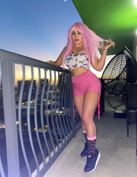 Playgirlcarli18