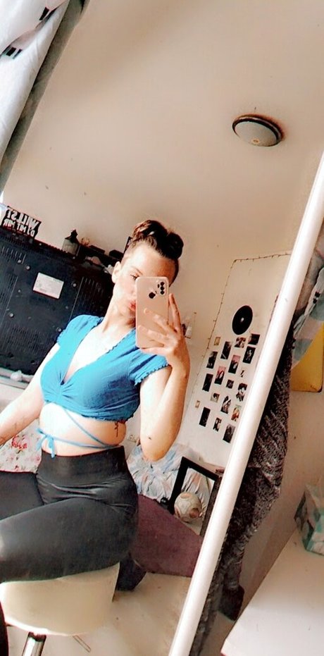 Обнаженная фотография утечки OnlyFans от Paula Landmesser