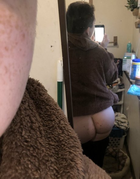 Nahá fotka uniklých OnlyFans od Fenbyz