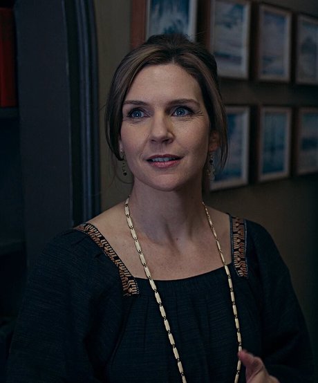 Rhea Seehorn