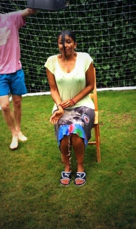 Naken läckt OnlyFans-bild av Sunetra Sarker