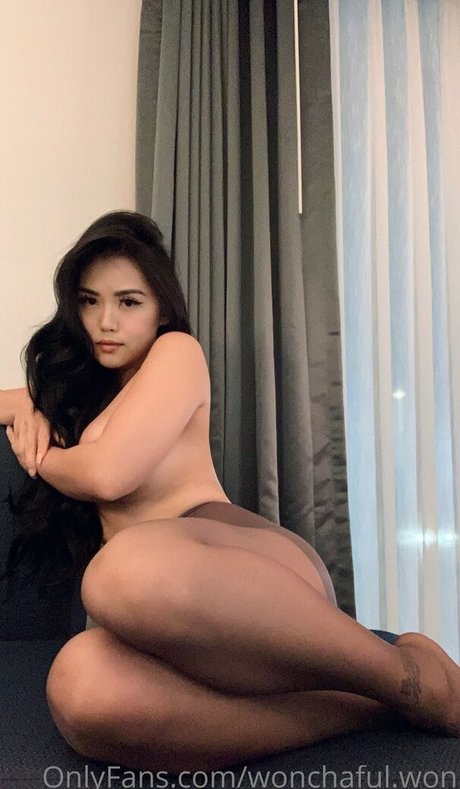 Nahá fotka uniklých OnlyFans od Wonchafulwon