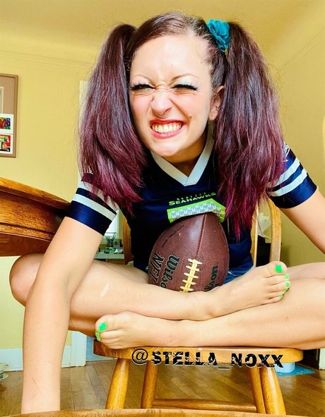 Naken läckt OnlyFans-bild av Stellanoxxxx