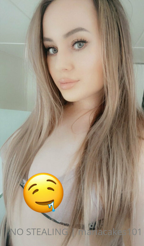 Naken läckt OnlyFans-bild av Mariacakes101