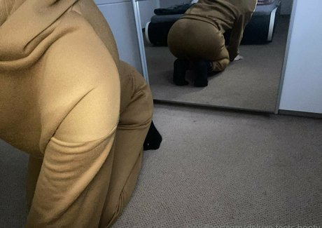 Foto nua vazada do OnlyFans de Deluxefeetsbooty