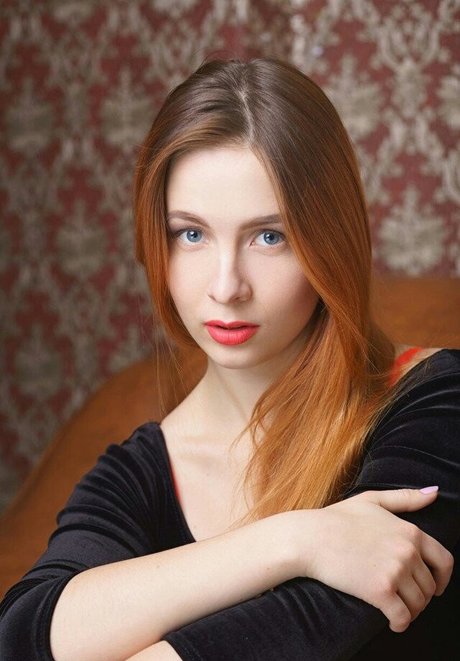 Naken läckt OnlyFans-bild av Alina Nesterova