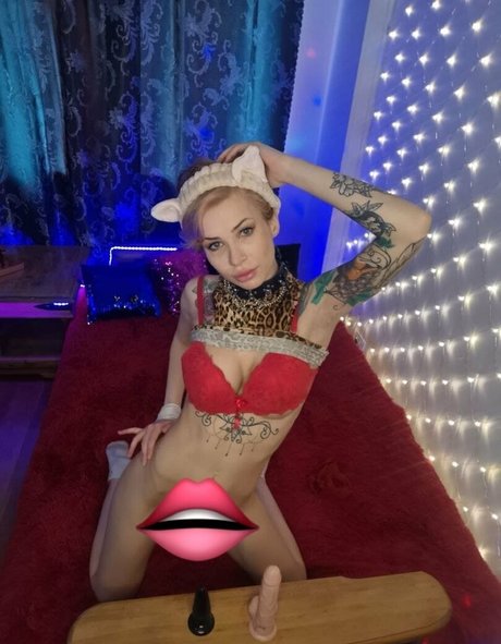 Nahá fotka uniklých OnlyFans od Elenahug