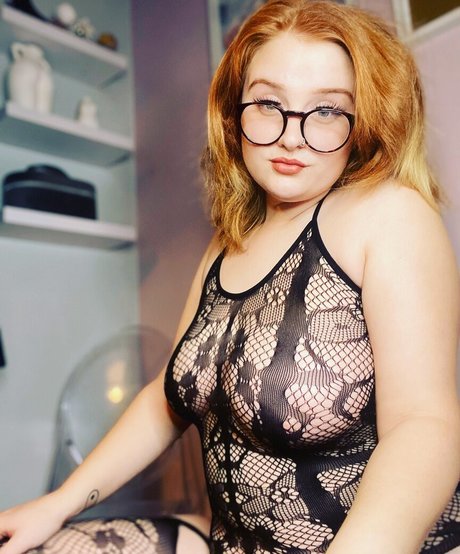 Nahá fotka uniklých OnlyFans od Deviantbex