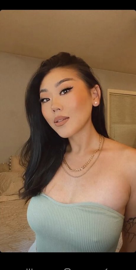 Nahá fotka uniklých OnlyFans od Xanakeek