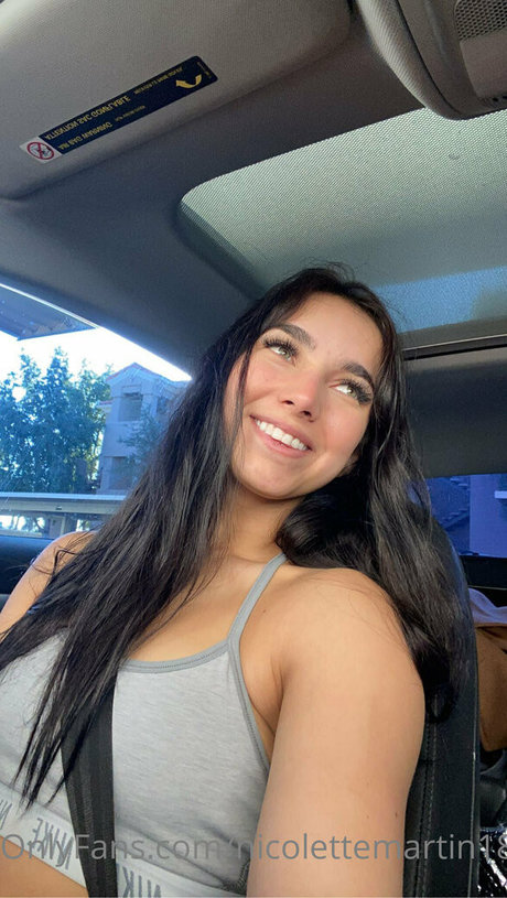 Naken läckt OnlyFans-bild av Nicolettemartin18