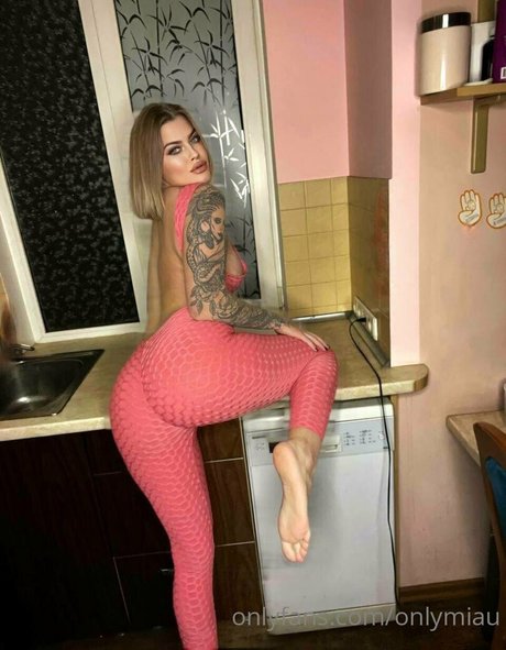 Nahá fotka uniklých OnlyFans od Onlymiaux