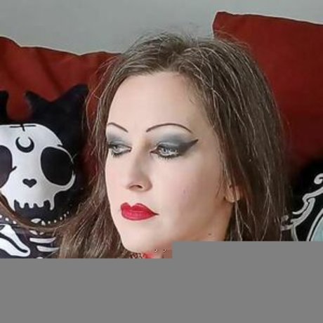 Littlegothinheels