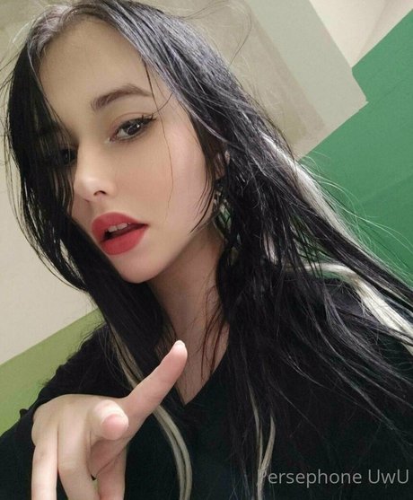 Naken lekkede OnlyFans-bilde av Persefonefree1