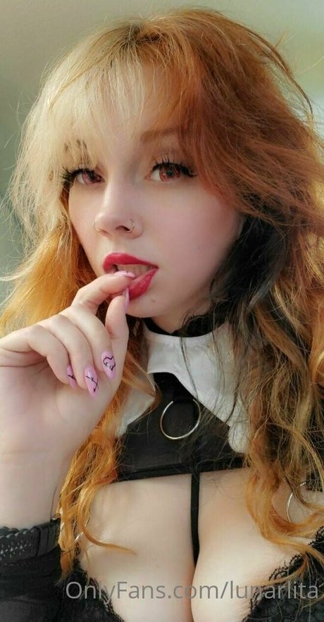 Naken läckt OnlyFans-bild av Lunarlita