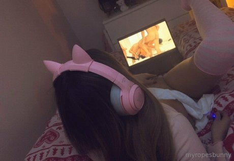 Nagie wyciekłe zdjęcie OnlyFans od Myropesbunny