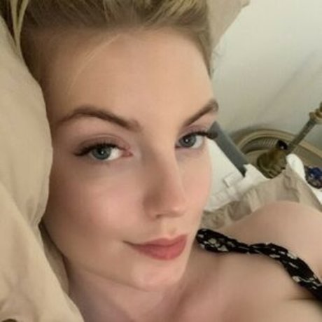 Nahá fotka uniklých OnlyFans od Matildanovajm