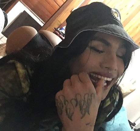 Foto desnuda filtrada de OnlyFans de Victoria Angel