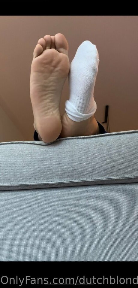 Naken läckt OnlyFans-bild av Dutchblondsport