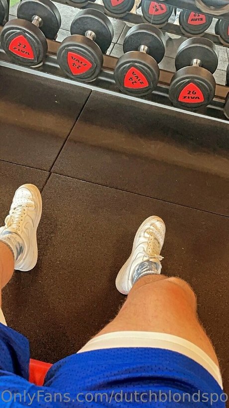 Nacktes geleaktes OnlyFans-Foto von Dutchblondsport
