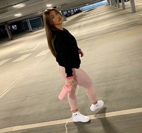 Nahá fotka uniklých OnlyFans od Myprotein