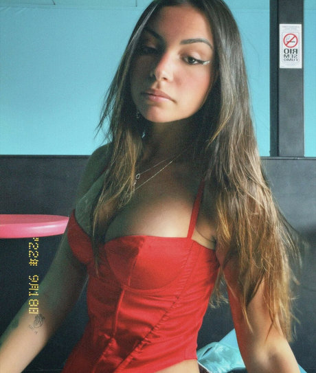 Обнаженная фотография утечки OnlyFans от Gabimfmoura