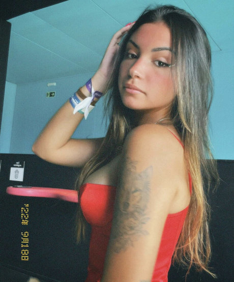 Nahá fotka uniklých OnlyFans od Gabimfmoura
