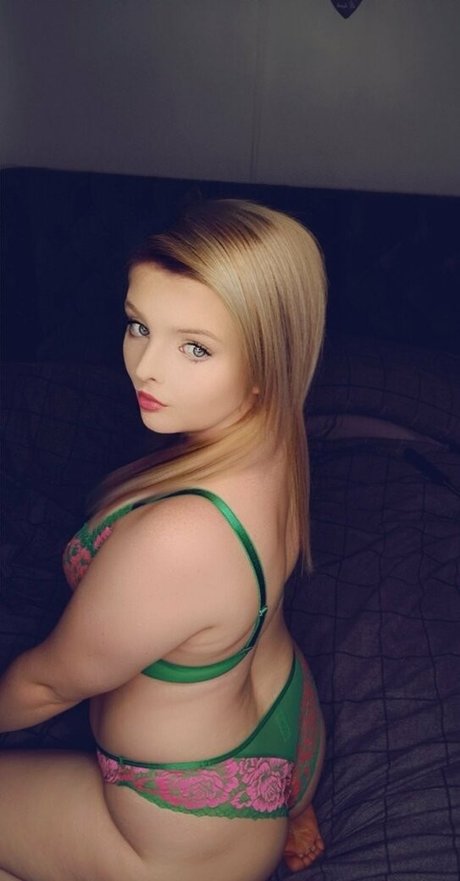 Alexxxuncensoredx