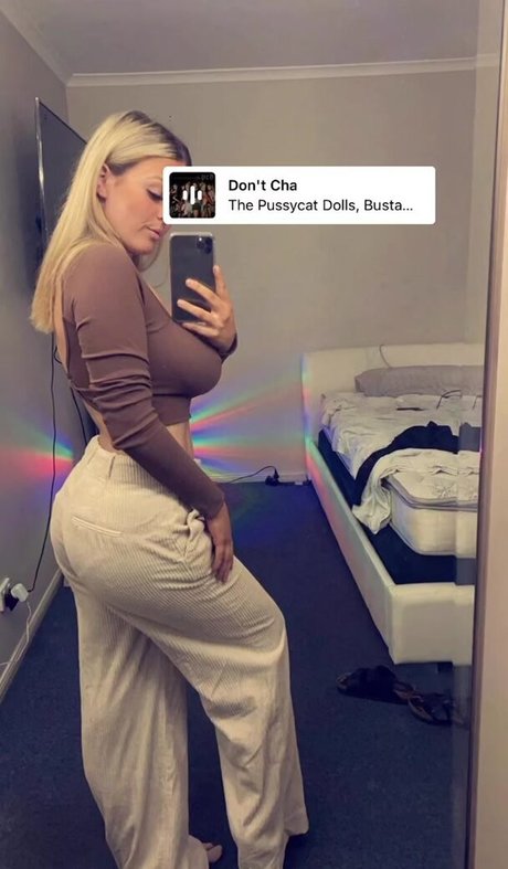 Chantelle A