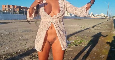 Naken läckt OnlyFans-bild av Sra Exibe