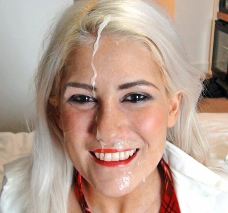 Naken läckt OnlyFans-bild av Lu Elissa
