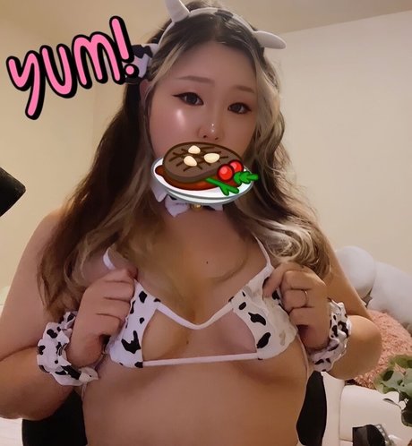 Naken läckt OnlyFans-bild av Haewonthewitch