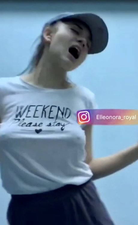 Naken läckt OnlyFans-bild av Elleonora Royal