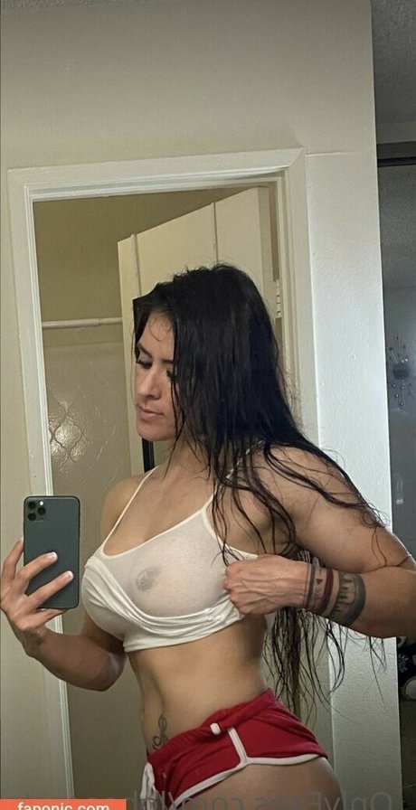 Alaston vuotanut OnlyFans-kuva Lucero Acosta